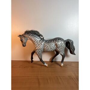 Grand Champion Horse Dappled Gray Empire Industries